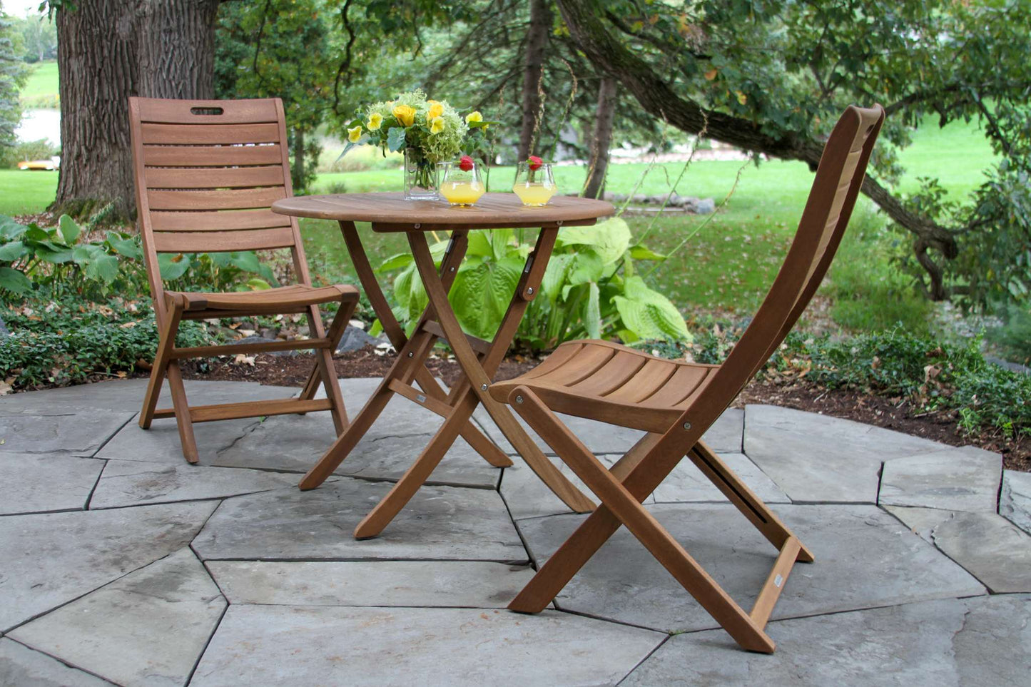 Eucalyptus Folding Outdoor Side Chair