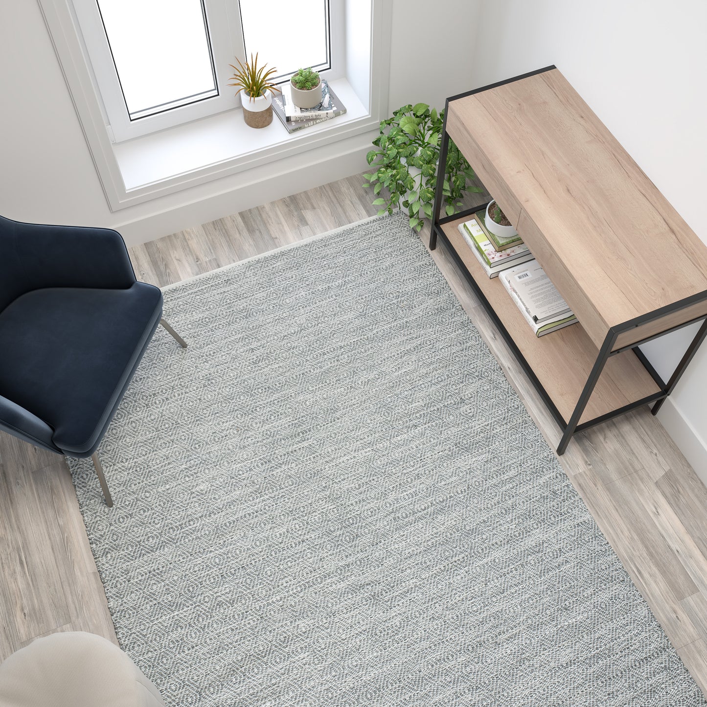 Abbott 5' x 7' Handwoven Indoor/Outdoor Diamond Pattern Area Rug in Grey