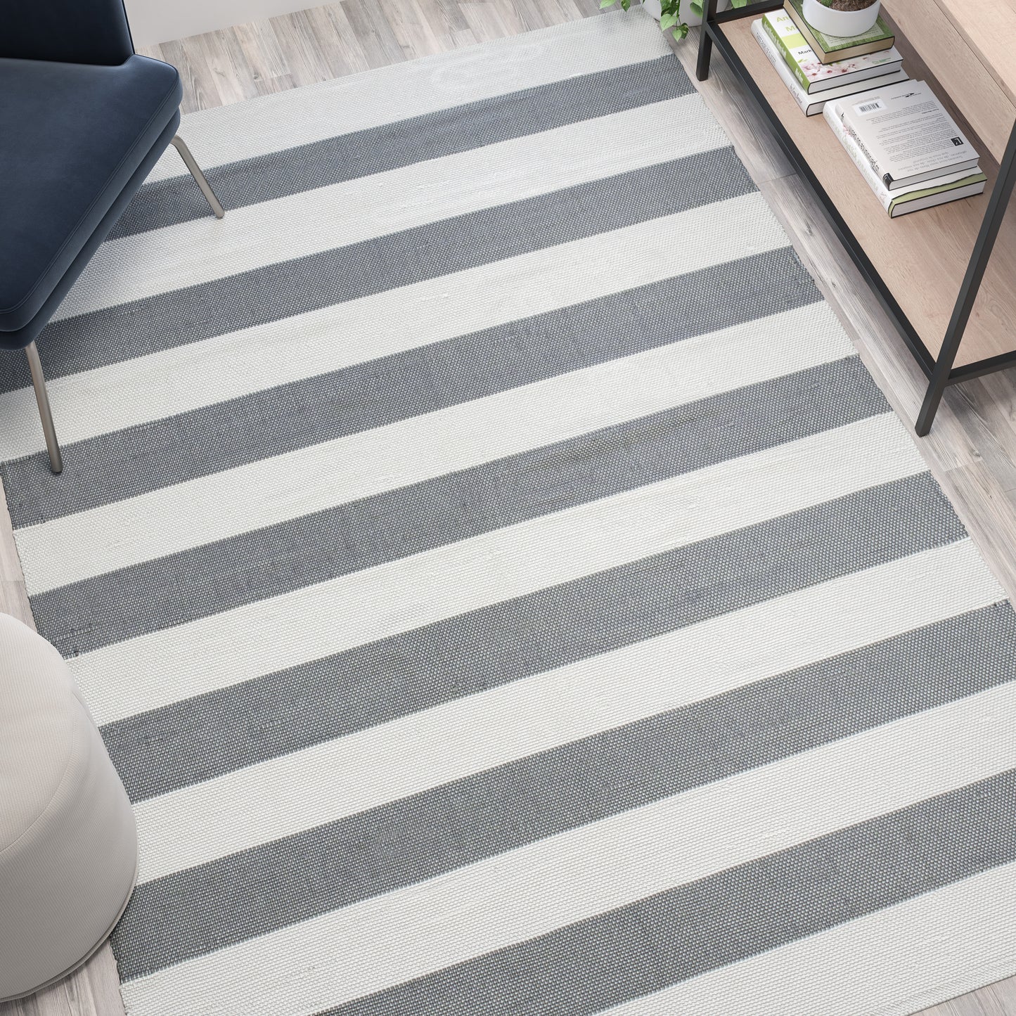 Melissa 5' x 7' Grey & White Striped Handwoven Indoor/Outdoor Cabana Style Stain Resistant Area Rug