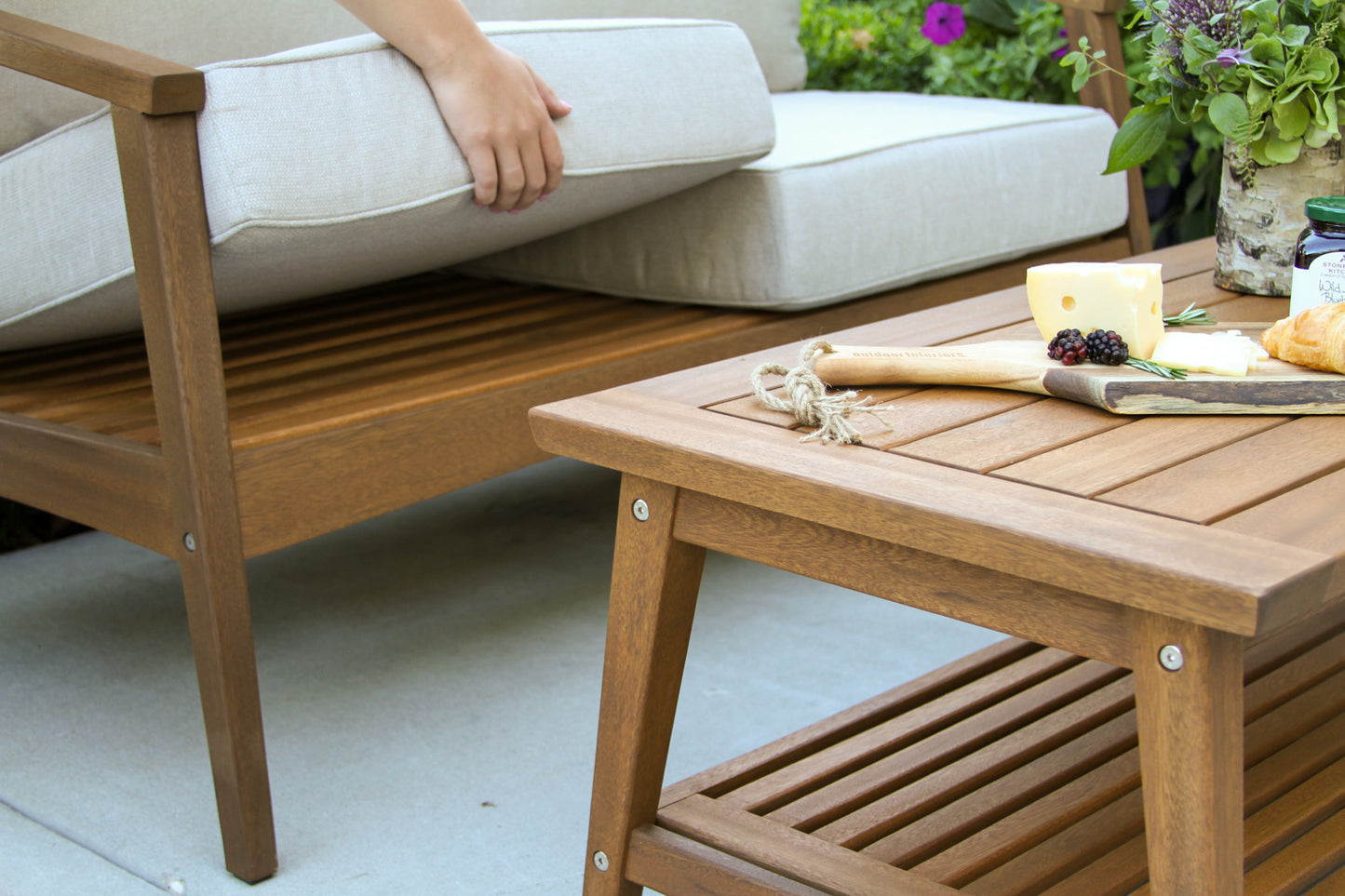 Eucalyptus Outdoor Modern Arm Chairs