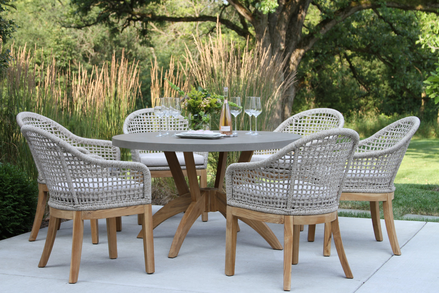 Teak and Composite Outdoor Round Dining Table 52" Round