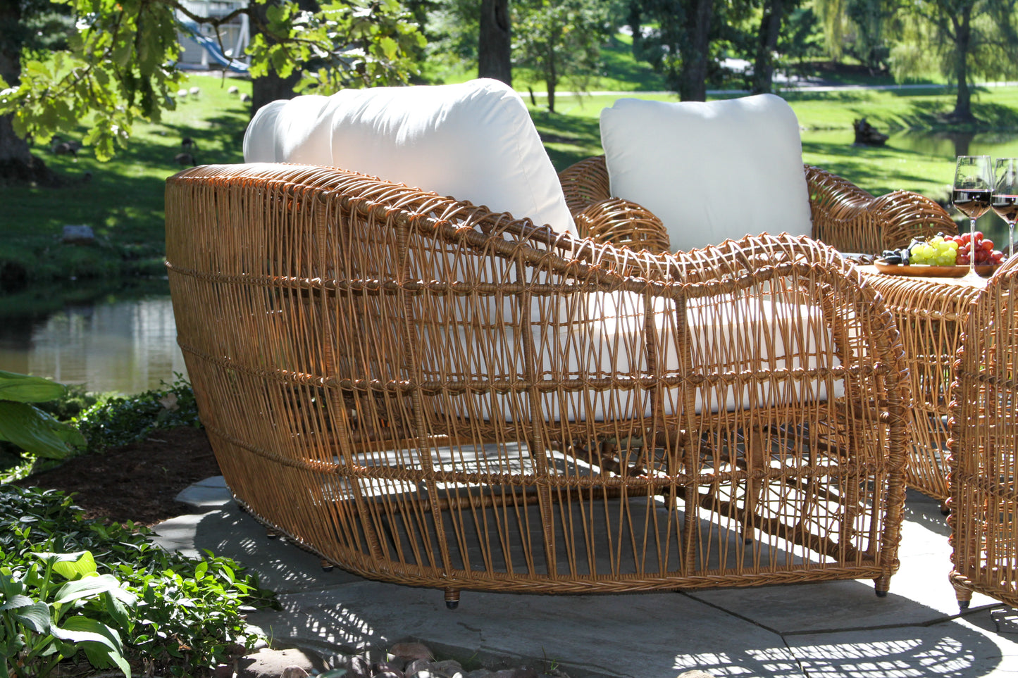 On the Vine Outdoor Wicker Sofa w Sunbrella