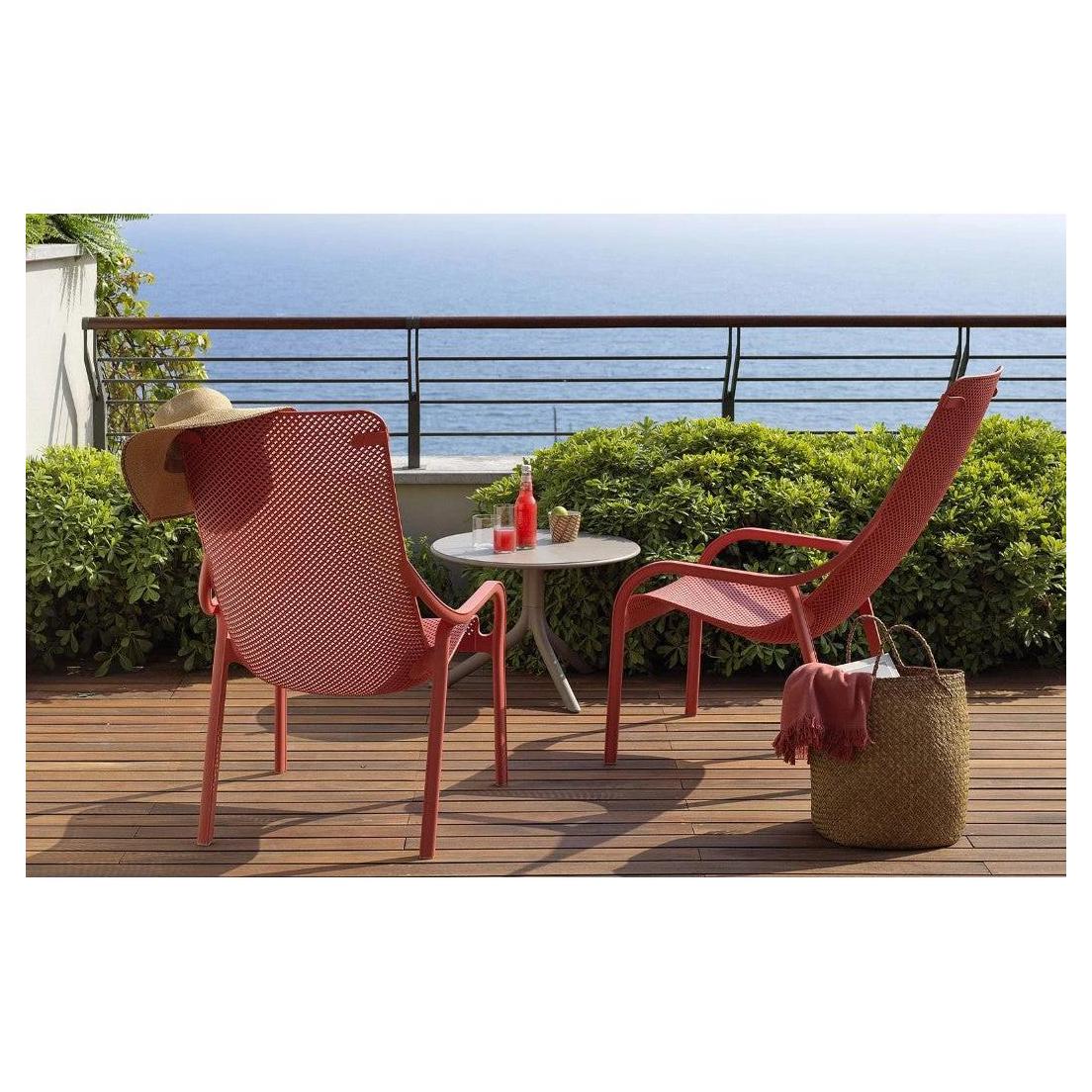 Spritz Outdoor Adjustable Height Resin Table