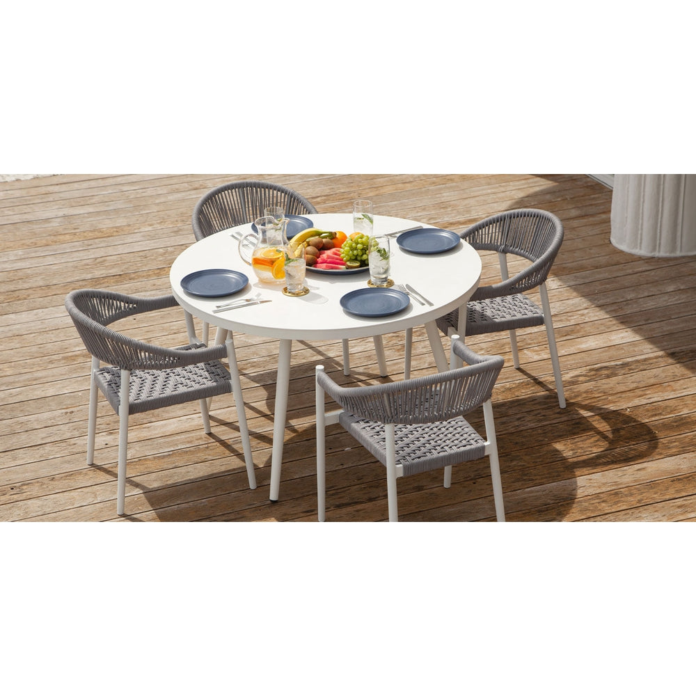 Aria Outdoor Round Dining Table